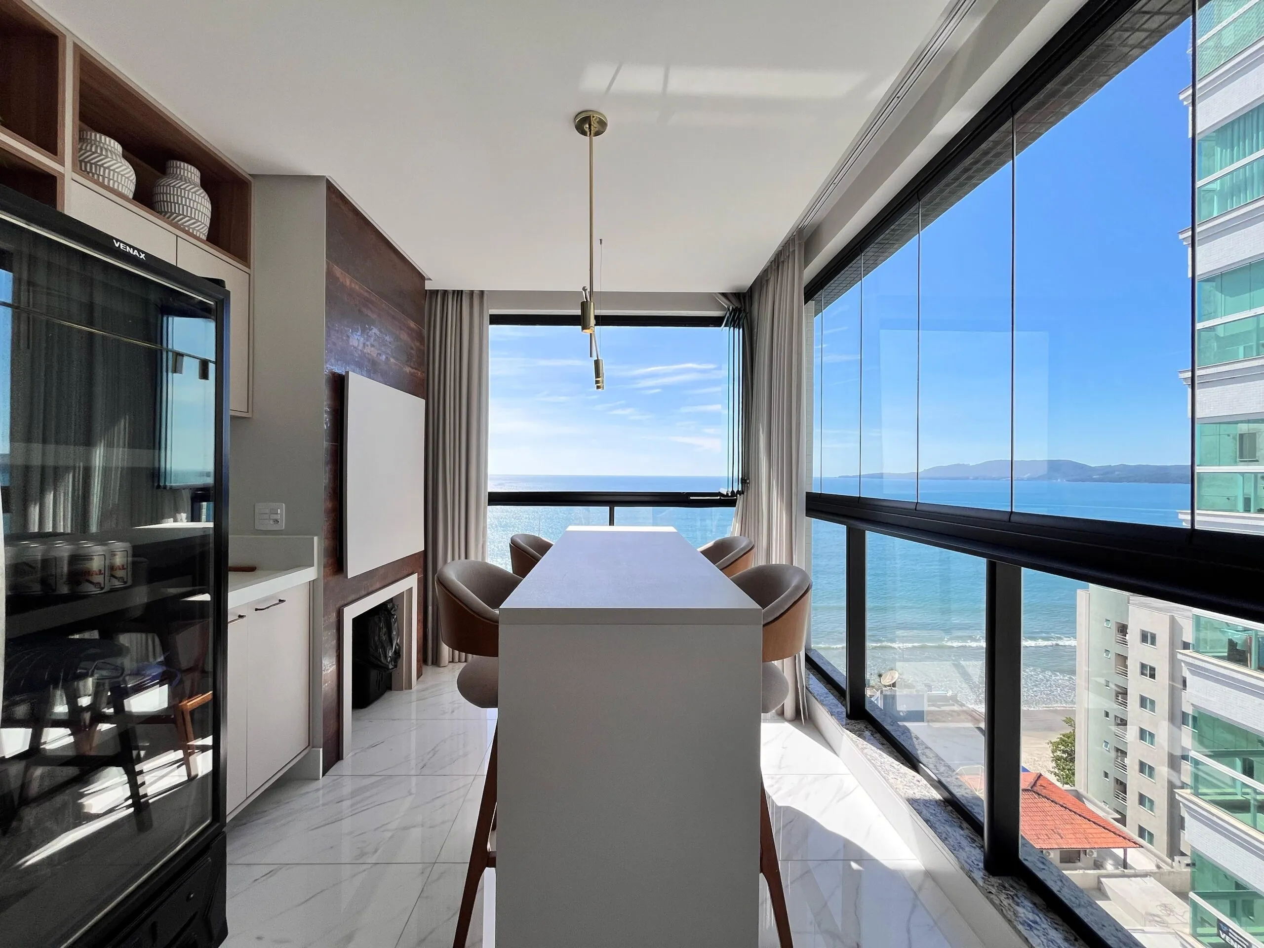 Imagem Apartamento com vista para o mar à venda com 185m2 por R$ 5.500.000,00
