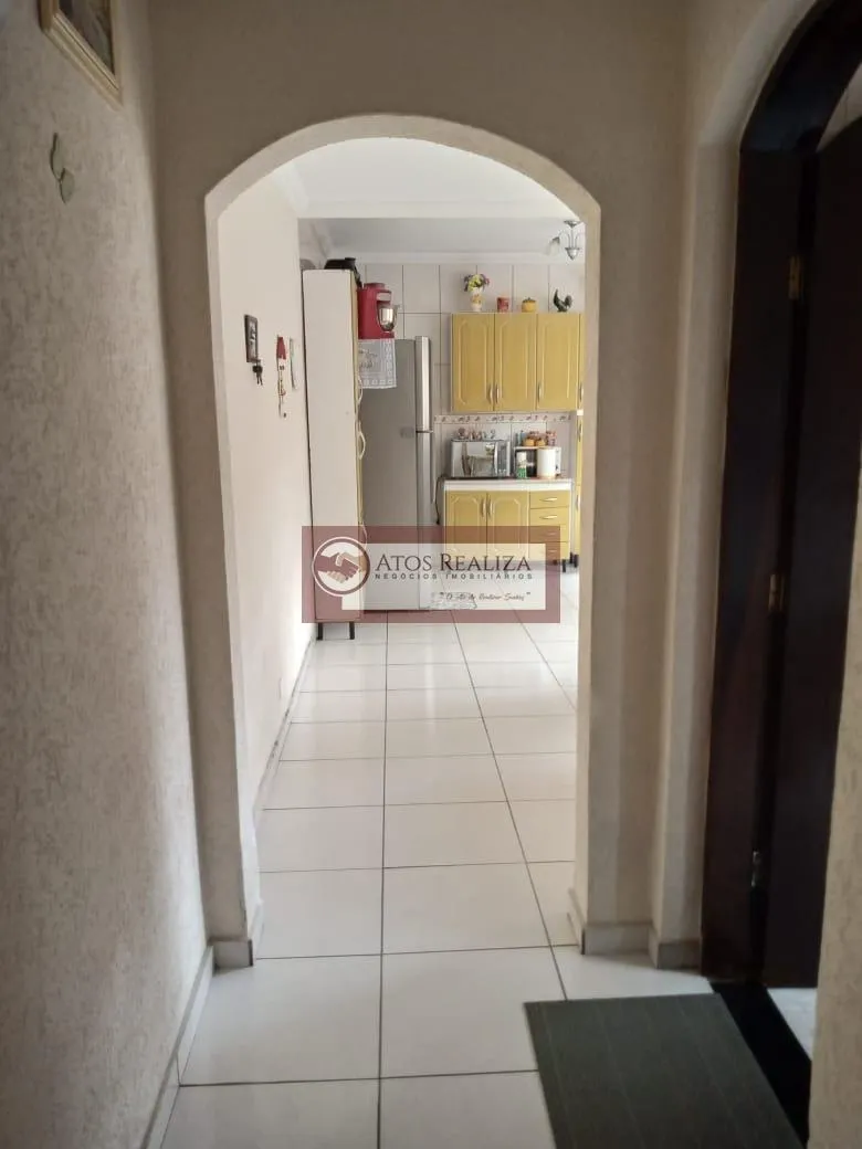 Imagem Sobrado à venda em São José, SP | 3 dorms, 125m²