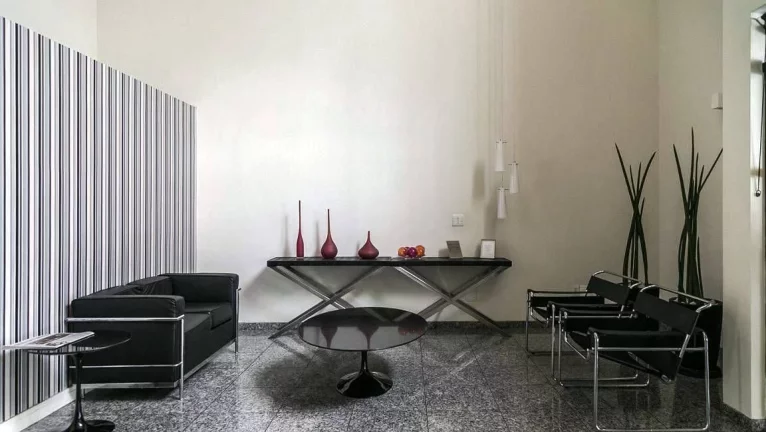 Imagem Flat disponível para venda no Condomínio Moema Top Life, com 32m², 1 dormitório e 1 vaga de garagem