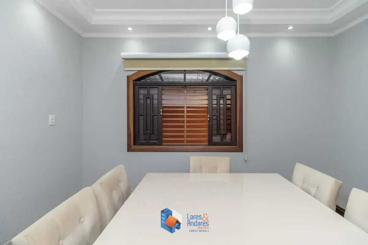 Imagem Sobrado para venda em Vila Amália (Zona Norte) com 3 quartos, sendo 1 suíte, 130m²