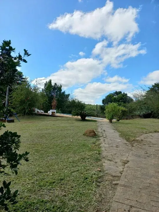 Imagem Chácara 2.000m² com Piscina e Natureza ? Salto de Pirapora-SP