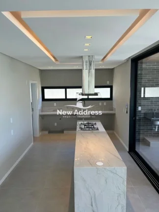 Imagem Casa Alto Padrão com 4 Quartos e Lazer Completo no Alphaville Jacuhy