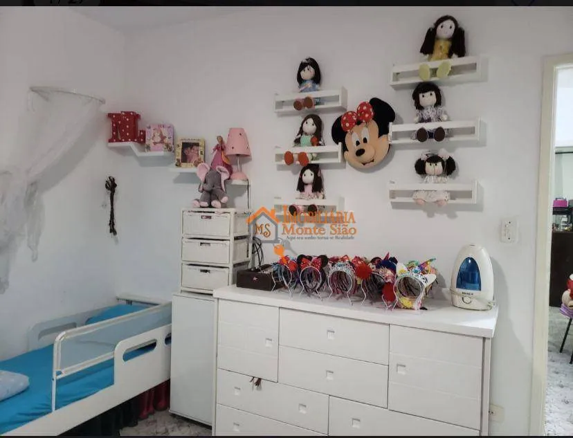 Imagem Sobrado com 2 dormitórios à venda, 137 m² por R$ 750.000,00 - Ponte Grande - Guarulhos/SP