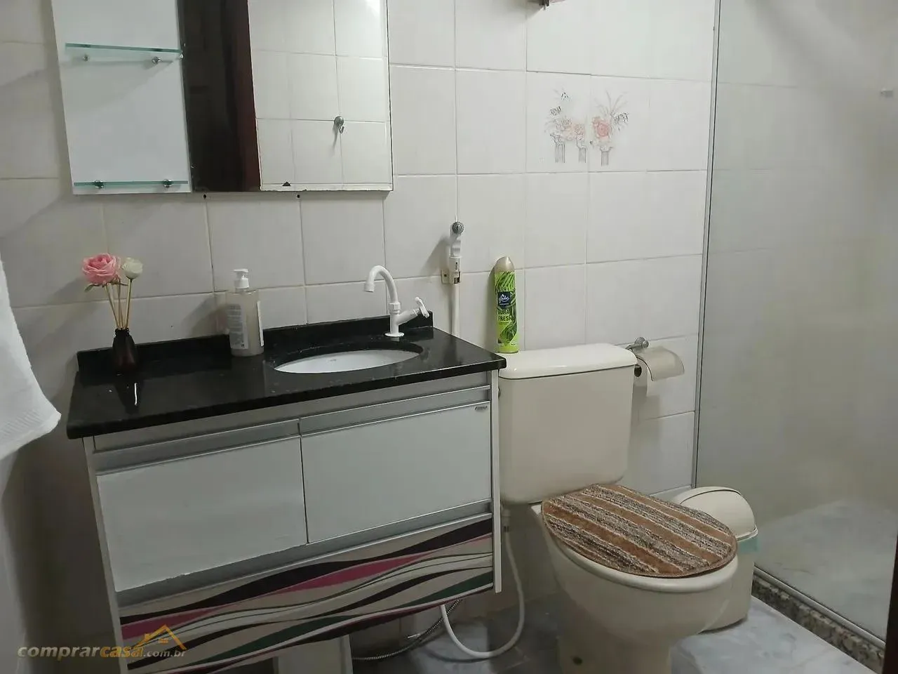 Imagem Casa em Condomínio para Venda em Cabo Frio / RJ no bairro Braga
