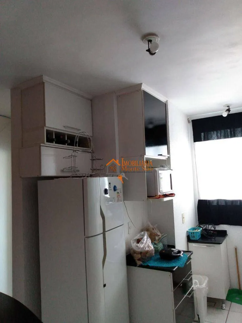 Imagem Apartamento com 2 dormitórios para alugar, 48 m² por R$ 1.957,19/mês - Água Chata - Guarulhos/SP