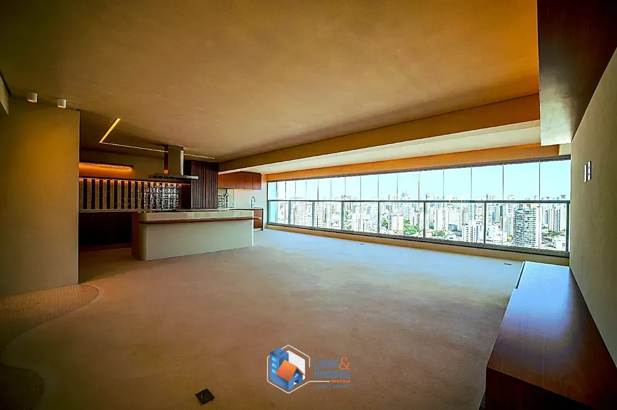 Foto do imóvel Apartamento para venda em Vila Romana com 3 quartos, sendo 3 suítes, 184m² em Rua Doutor Rafael Correia