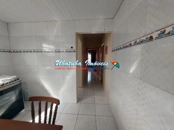 Imagem casa bem localizada com 03 dormitórios no centro