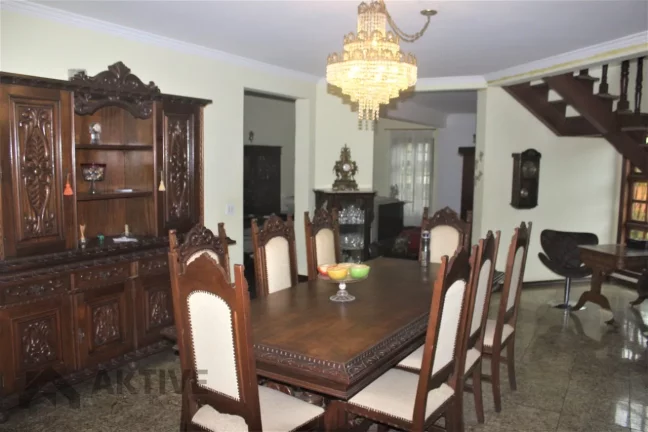 Imagem Casa de Condomínio em Aldeia da Serra - Santana de Parnaíba, SP