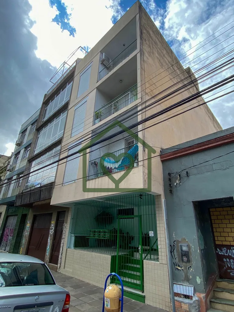 Imagem Apartamento 1 dormitório, com sacada, semi mobiliado, living 2 ambientes, cozinha e 1 banheiro soci...