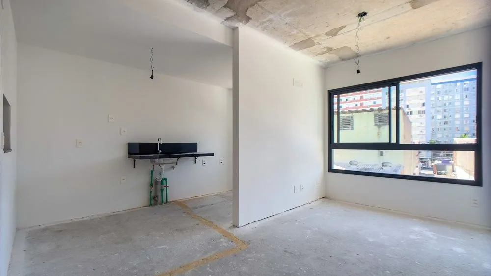 Imagem Impecável Condomínio na Cidade Baixa - 2 dorm com Gar.