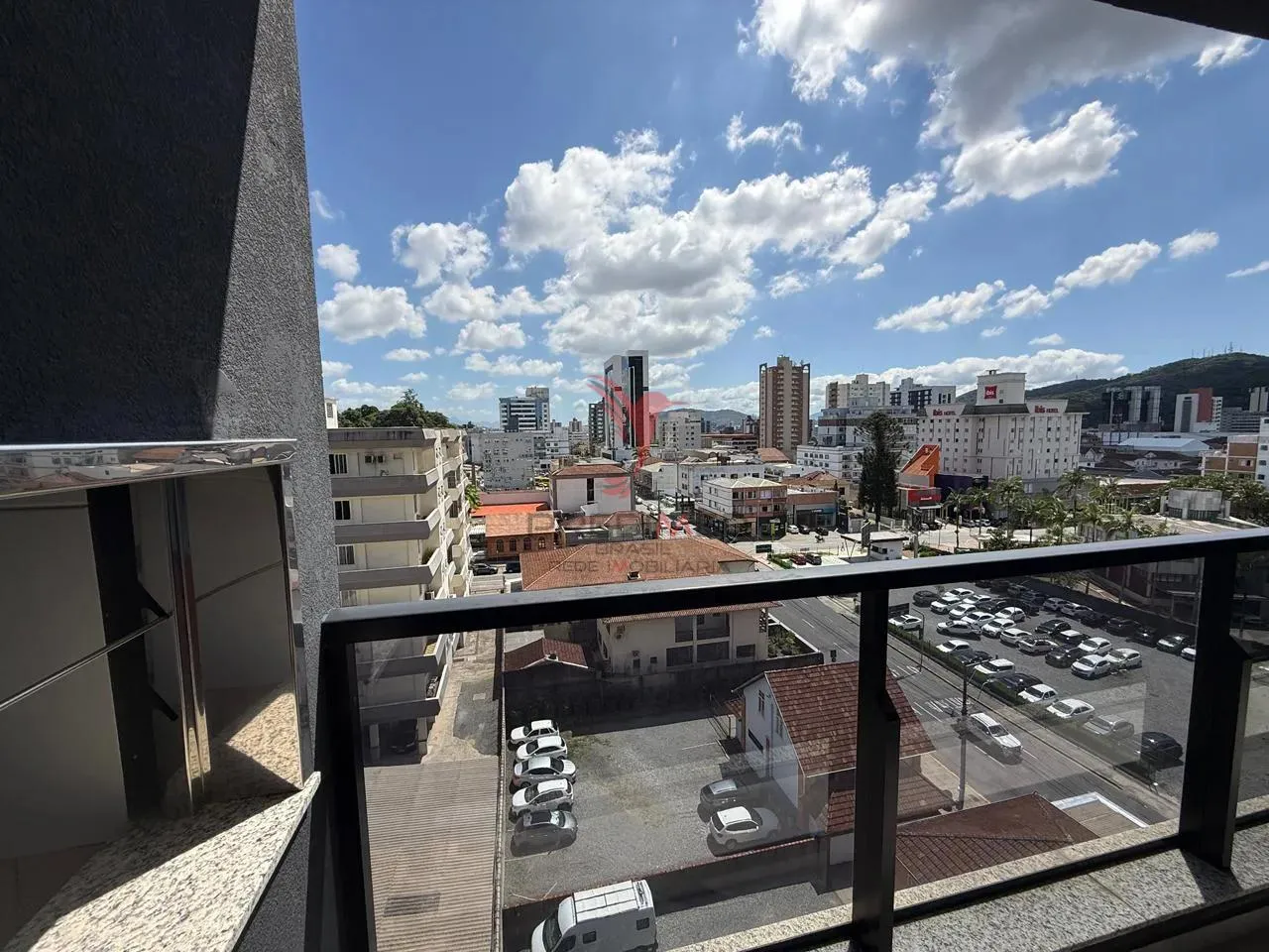 Imagem Exclusividade no High Line Park .Semi mobilado. Varanda com churrasqueira. Em Joinville.SC