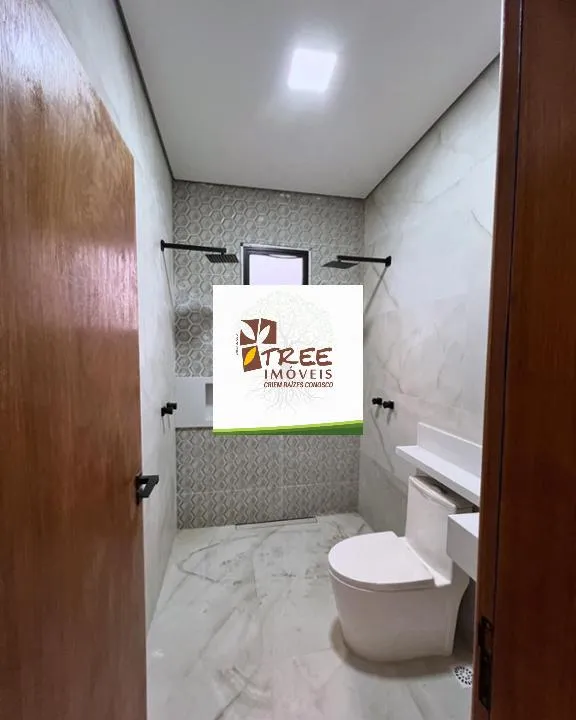 Imagem VENDA DE CASA TÉRREA NO CONDOMÍNIO ARUÃ BRISAS, EM MOGI DAS CRUZES/SP, 321m² com 3 suítes, churrasqueira, piscina e 4 vagas para autos. CONSULTE-NOS.