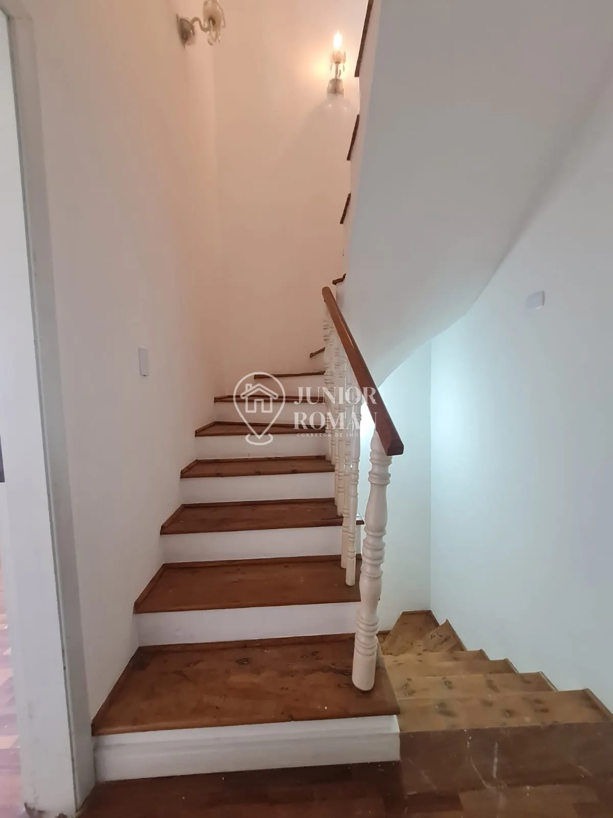 Imagem SOBRADO 130M2 l 2 SUITES l ÁREA GOURMET C CHURRASQUEIRA - SANTO ANDRE
