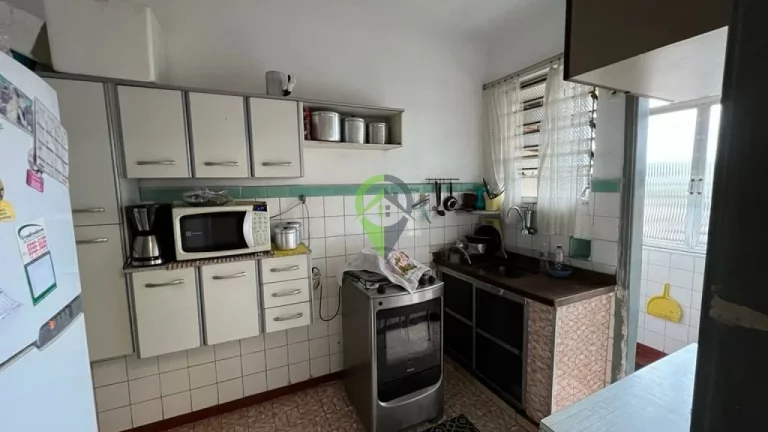 Imagem Apartamento com 2 dormitórios à venda no bairro Vila Mathias em Santos
