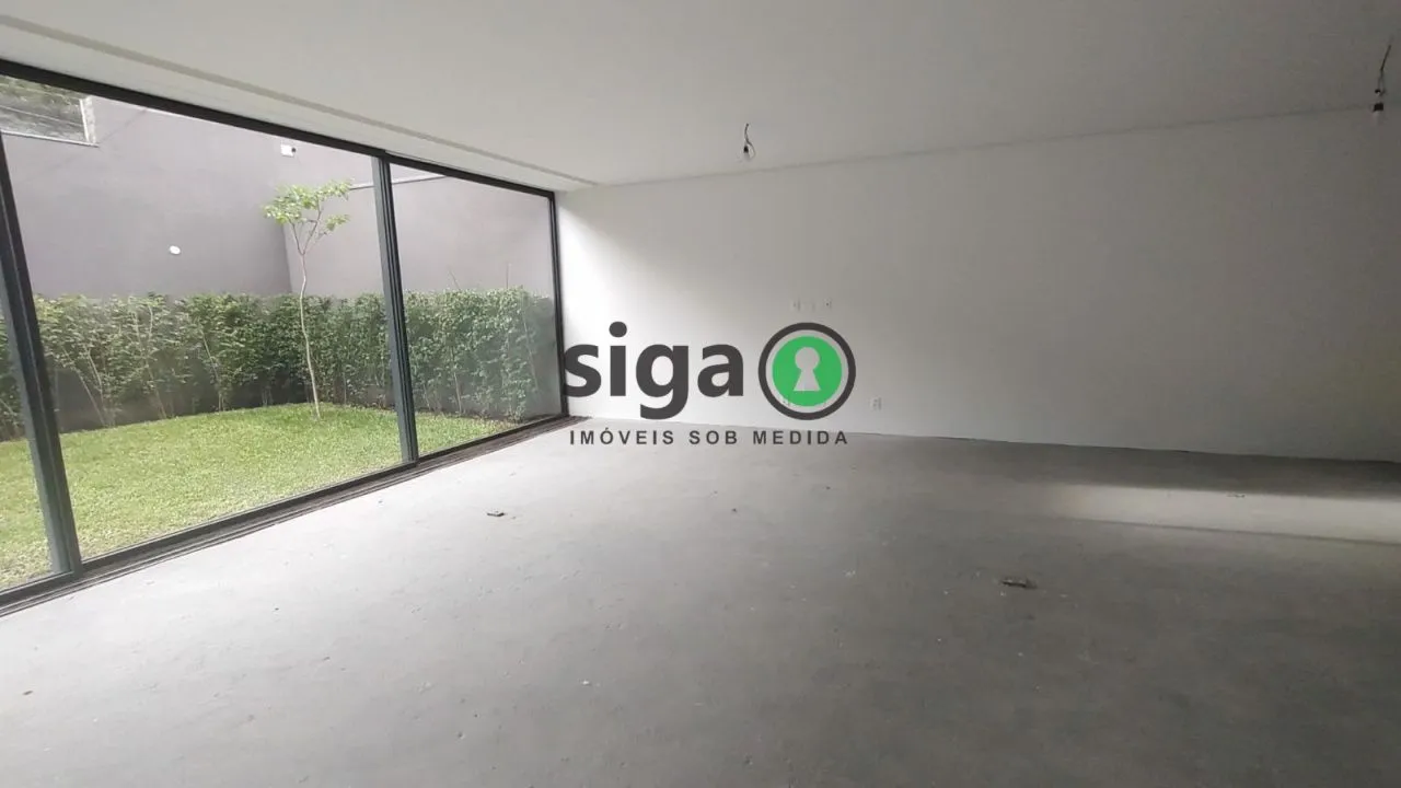 Imagem "Oportunidade Única no Condomínio Alto Padrão Real Parque Casa Real - Casas de Luxo com Condições Es