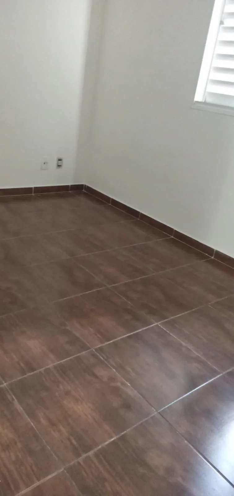 Imagem Apartamento à venda na Vila Carmosina