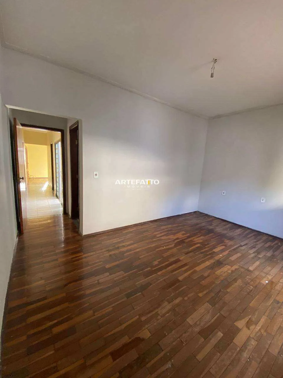 Imagem Casa à venda em Franca, Res. Sao Tomaz, com 3 quartos, 127m2