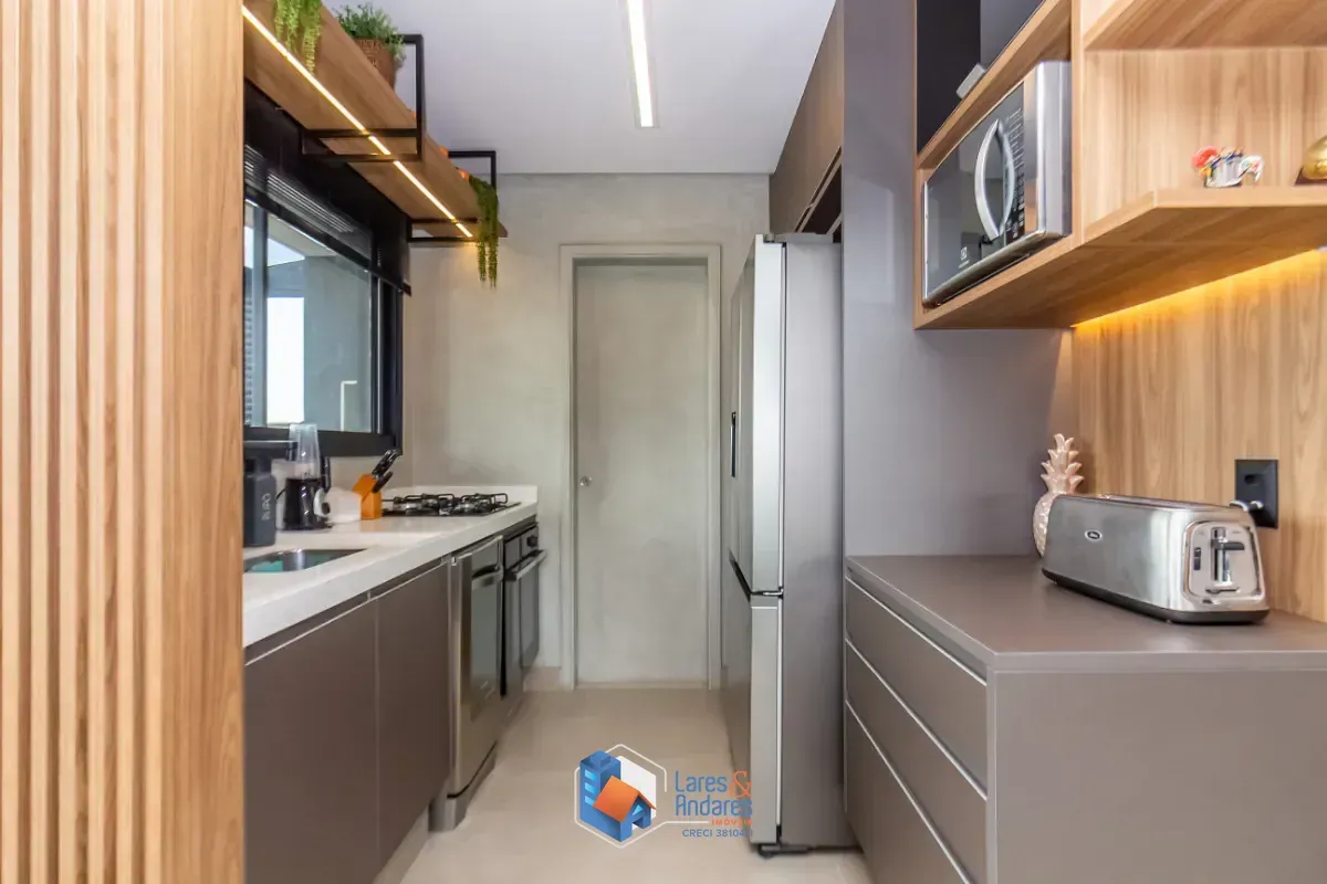 Imagem Cobertura para venda em Indianópolis com 2 quartos, sendo 2 suítes, 120m²