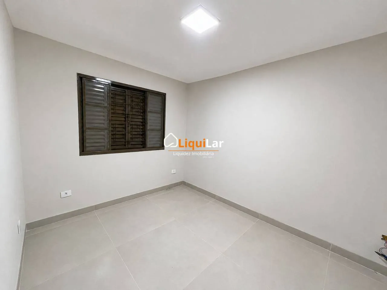 Imagem Casa para Locação no Monte Castelo | 3 Quartos, Quintal Amplo e Espaço Gourmet