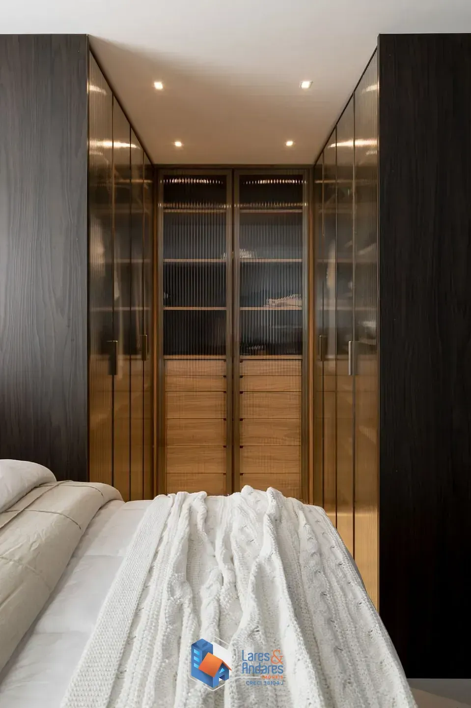 Imagem Apartamento para venda em Vila Mangalot com 1 quarto, sendo 1 suíte, 56m²