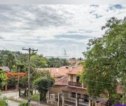 Imagem Casa para Venda - 225.43m², 3 dormitórios, sendo 1 suites, 2 vagas - Guarujá