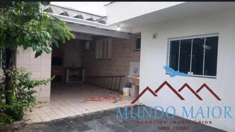 Imagem Sobrado com Espaço Gourmet, Varanda Gigante e 4 Vagas Pronto para mudar!