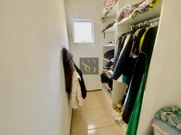 Imagem Casa para Venda em Teresópolis, Araras, 3 dormitórios, 2 suítes, 3 banheiros, 2 vagas