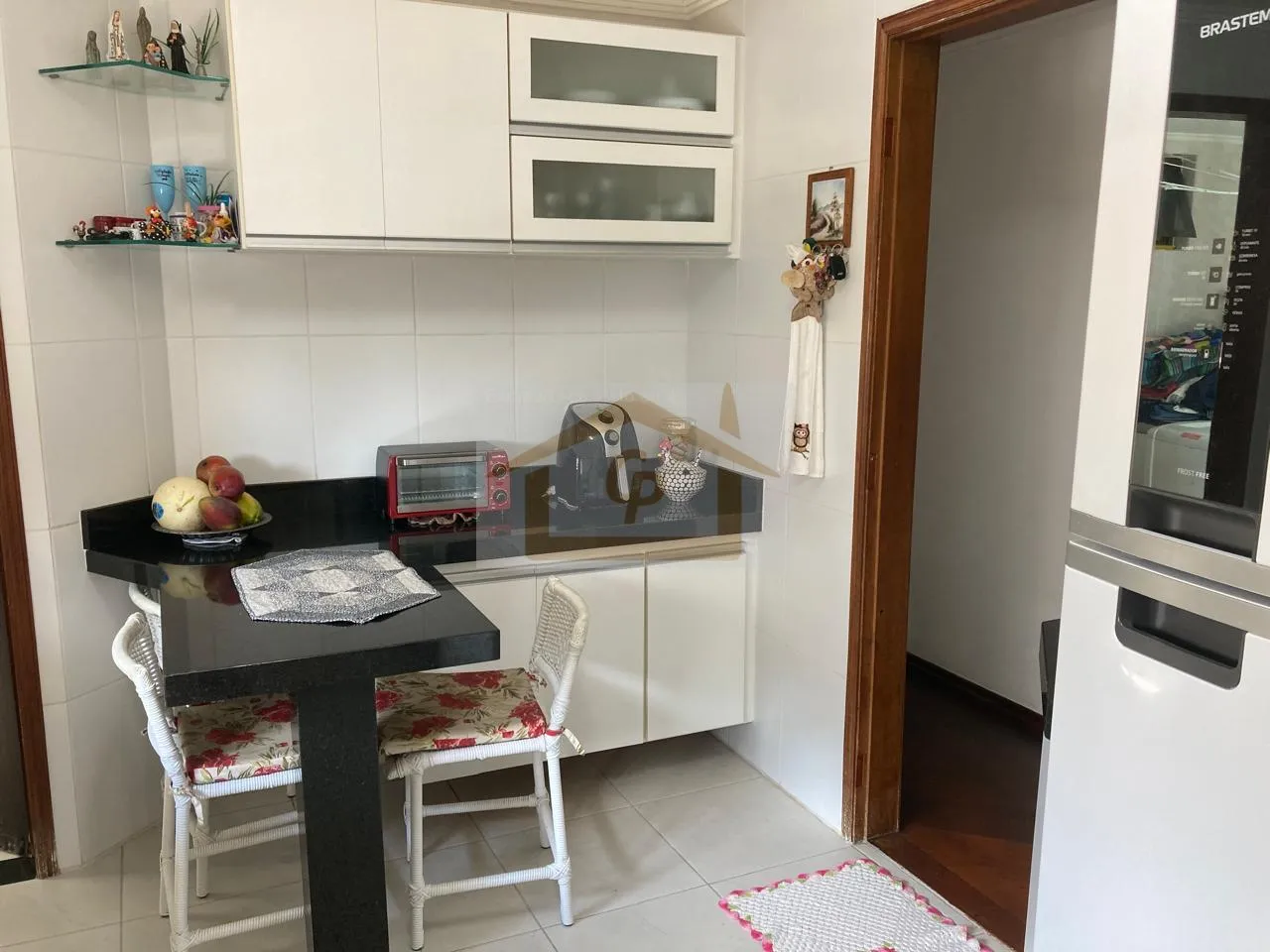 Imagem Torre única, 127m2, 4 quartos (2 suítes) 2 vagas *Depósito
