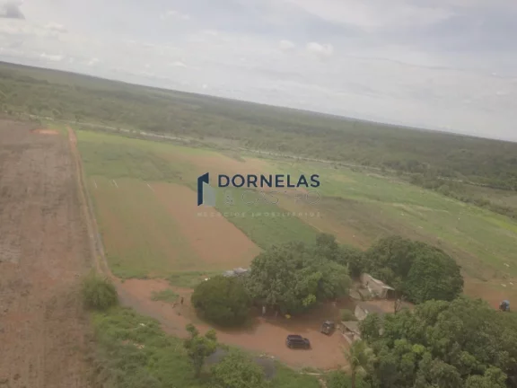 Imagem ÁREA RURAL AS MARGENS DA BR-020 18,9 HECTARES O CÓRREGO PASSA DENTRO ESTUDA TROCA