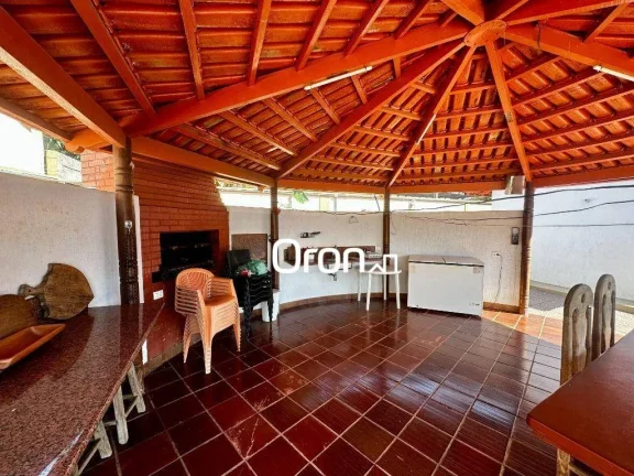 Imagem Sobrado à venda, 626 m² por R$ 2.990.000,00 - Condomínio Parque dos Cisnes - Goiânia/GO