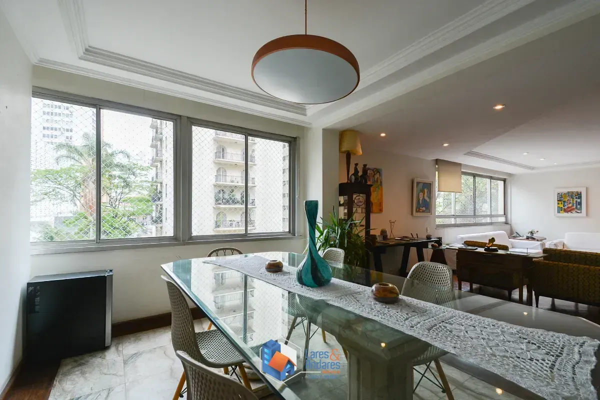 Imagem Apartamento para venda em Santa Cecília com 3 quartos, sendo 1 suíte, 210m²