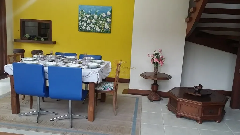 Imagem Casa em Condomínio para Venda em Teresópolis / RJ no bairro Carlos Guinle