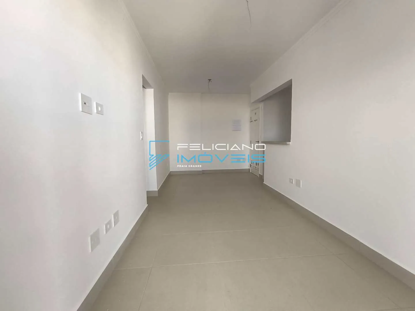 Imagem Apartamento com 2 quartos, Real, Praia Grande - R$ 600 mil, Cod: 5727