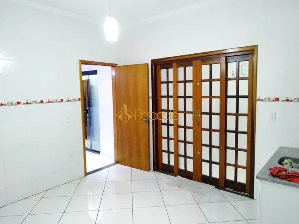 Imagem Casa à venda 2 Quartos, 1 Suite, 2 Vagas, 125M², Residencial Mombaça, Pindamonhangaba - SP