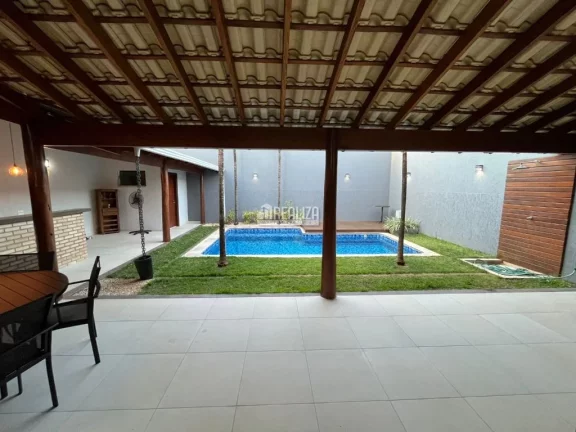 Imagem Casa com 3 suítes à Venda no Jardim do Lago, Uberaba
