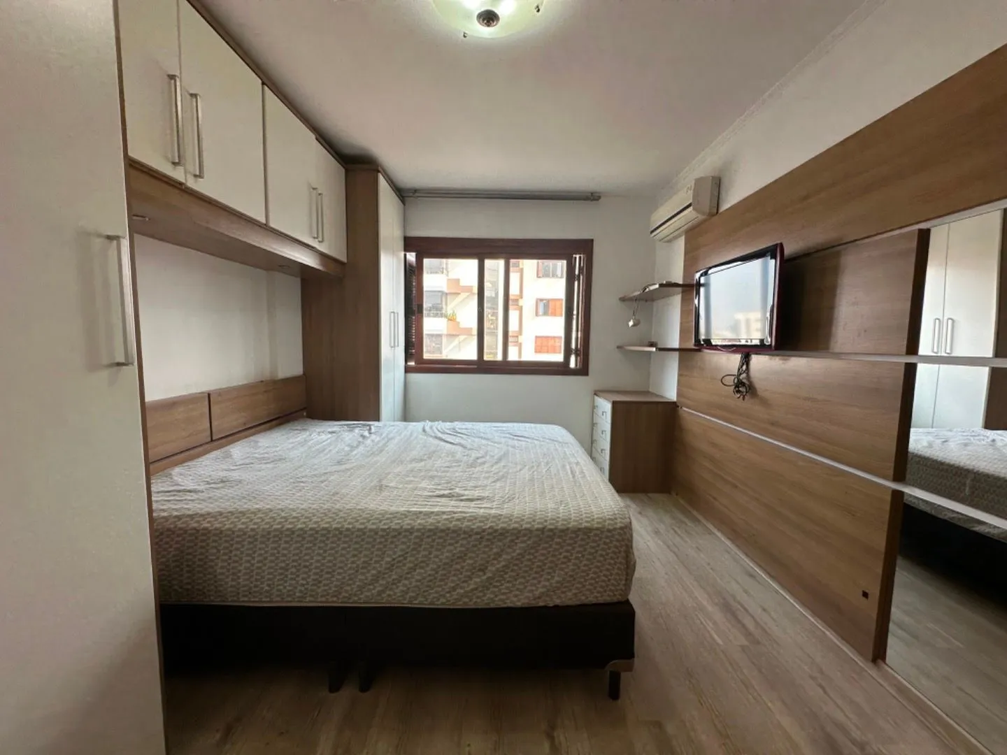 Imagem Apartamento com 3 dormitórios à venda, 114 m² por R$ 749.900,00 - Centro - Canoas/RS