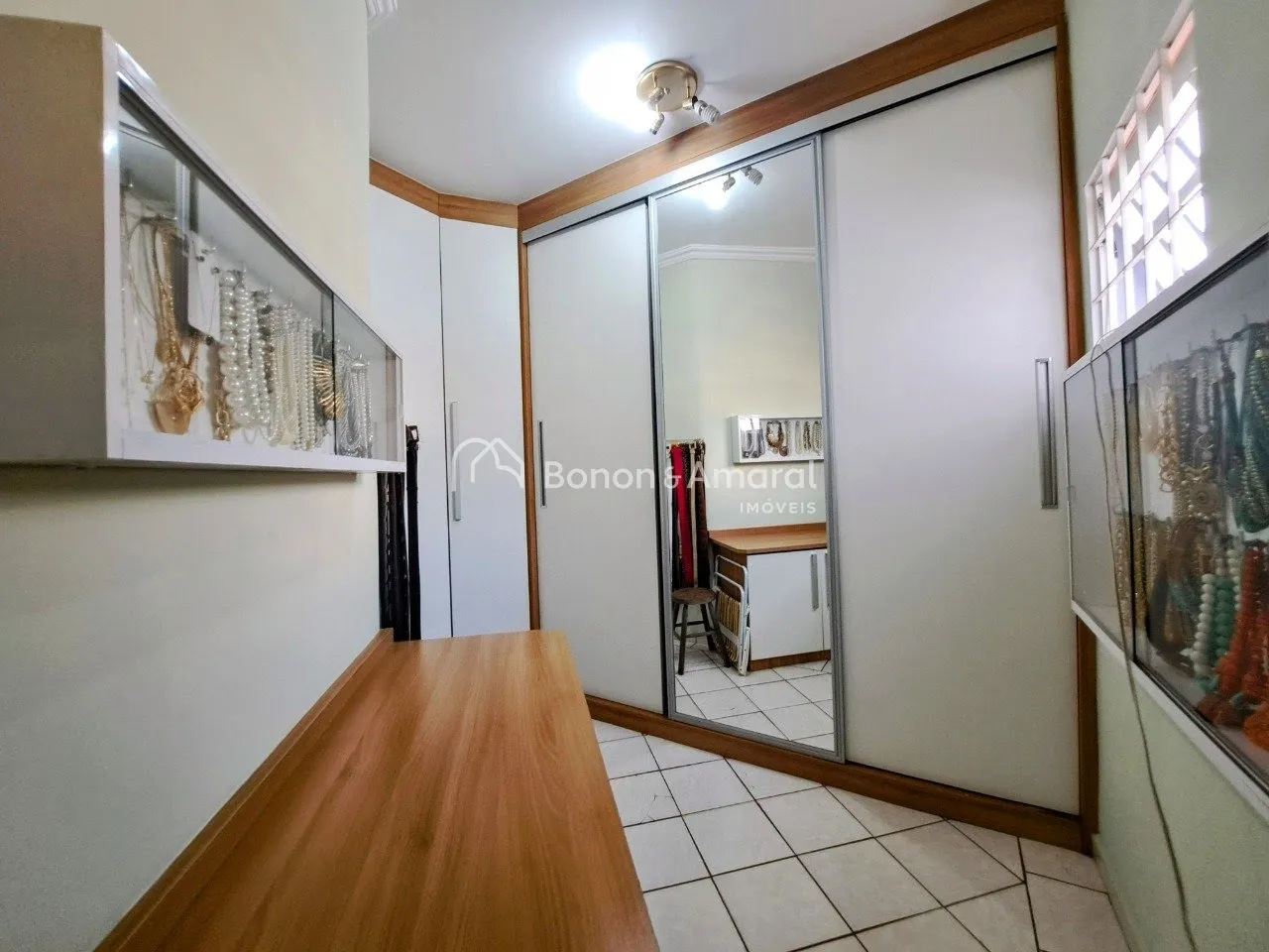 Imagem Casa sobrado à venda no Parque Alto Taquaral, bolsão próximo ao Shopping Dom Pedro