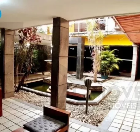 Imagem CASAL IMÓVEIS VENDE CASA 8 SUÍTES + 6 VGS PISCINA PRIVATIVA