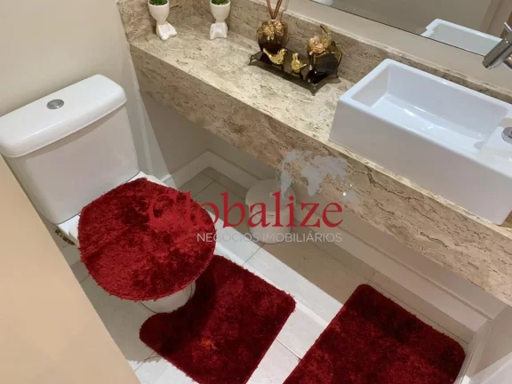 Imagem Apartamento de 3 dormitórios e 2 vagas demarcadas no bairro Ponta da Praia em Santos por R$1.170.000,00