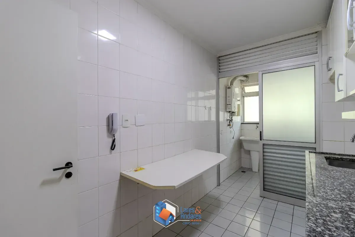 Imagem Apartamento para venda em Chácara Inglesa com 3 quartos, sendo 1 suíte, 75m²