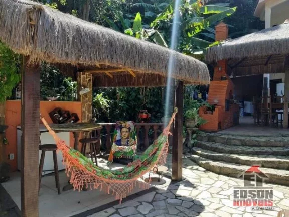 Imagem Belíssima Casa Triplex em Condomínio no Recanto de Itaipuaçu