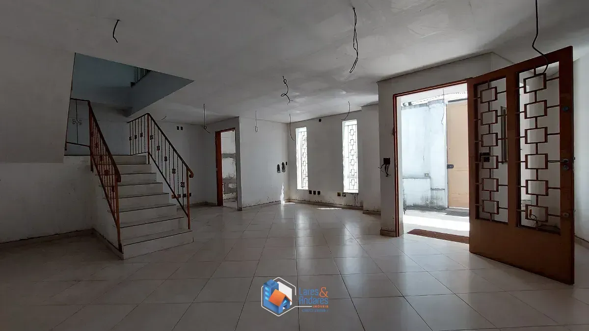 Imagem Casa para venda em Brooklin com 3 quartos, sendo 2 suítes, 477m²