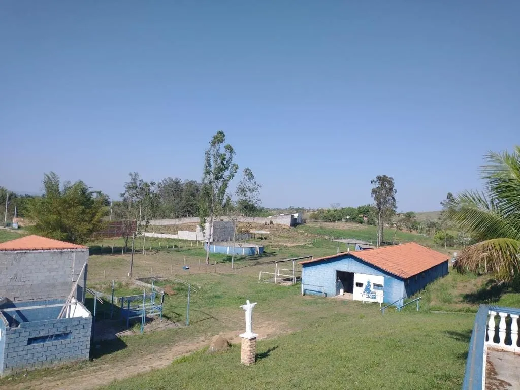 Imagem Chácara à venda 1 Quarto, 1 Suite, 13700M², Vila Menino Jesus, Caçapava - SP