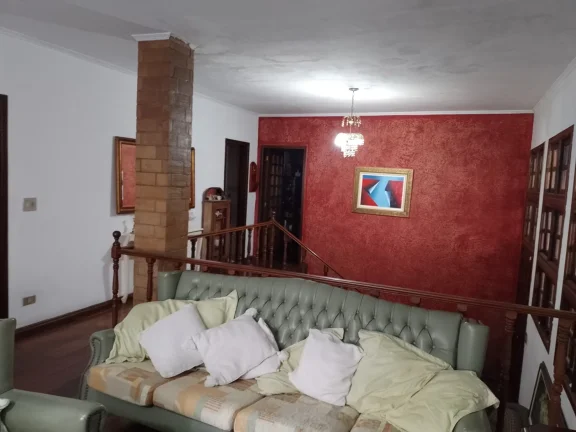 Imagem Casa Sobrado Mairiporã - 345M², 3 Dorms, 4 Vagas, Piscina, Churrasqueira, Varanda, Lareira, Banheiro.