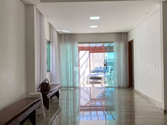 Imagem Casa à venda em Igarapé Mg bairro Miriti