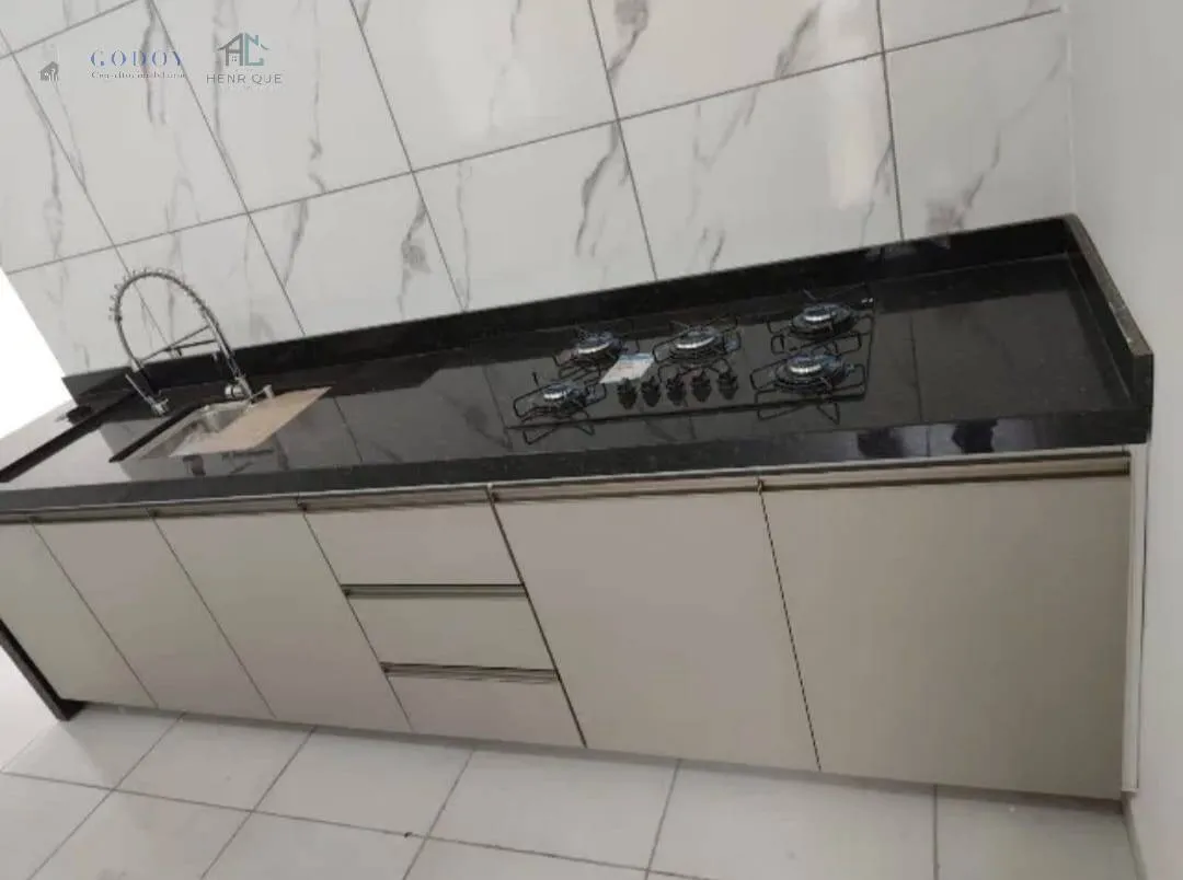 Imagem Casa à venda no Bairro Terra dos Ipês 2 - 2 dormitórios (1 suíte) - 77 m²