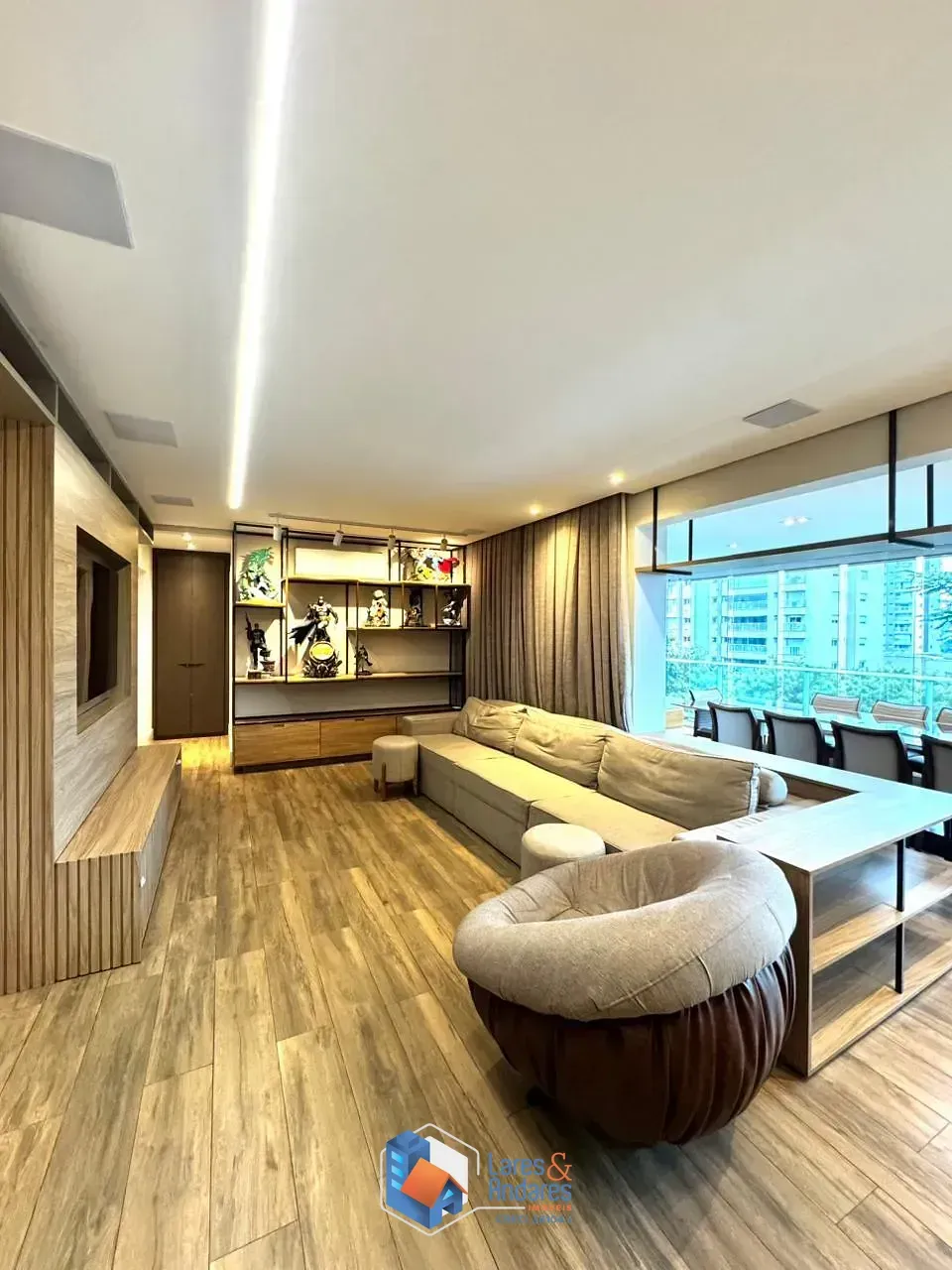 Imagem Apartamento para venda em Vila Anastácio com 2 quartos, sendo 2 suítes, 134m²
