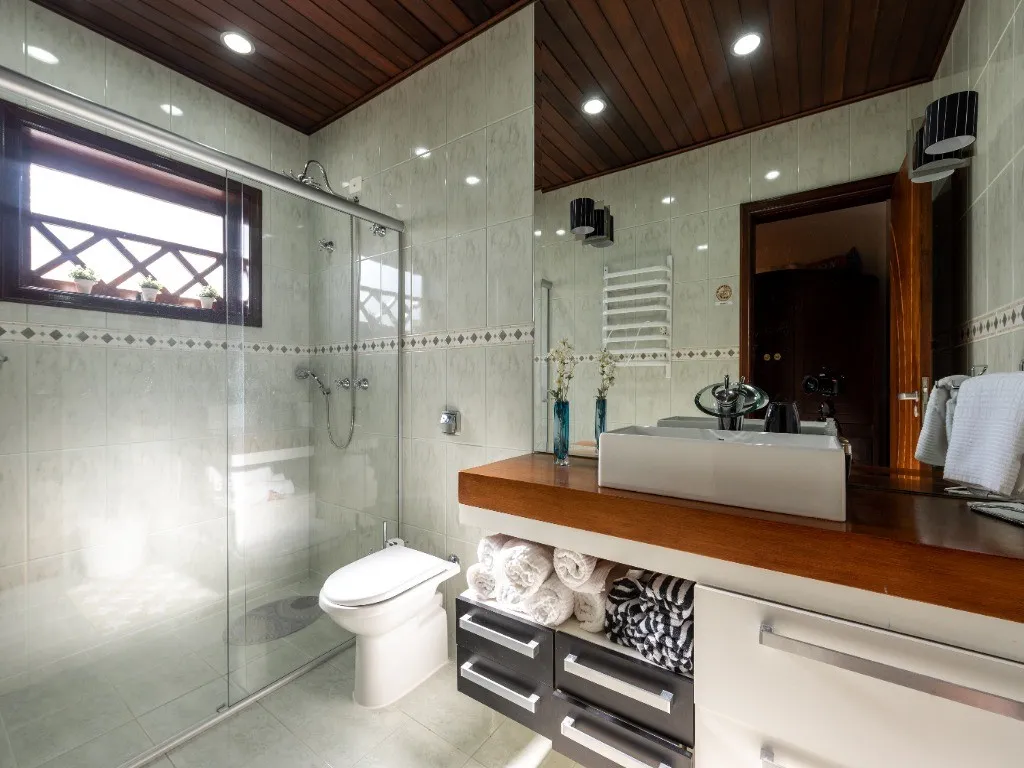 Imagem Casa em Campos do Jordão-SP, casa e jardim Manancial Campos do Jordão SP, casa com 4 quartos e 4 suítes em Campos do Jordão sp, casa 4 dormitórios