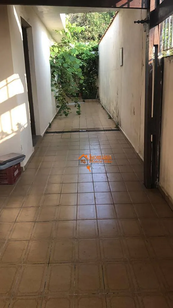 Imagem Casa com 3 dormitórios à venda, 250 m² por R$ 890.000,00 - Parque Continental I - Guarulhos/SP