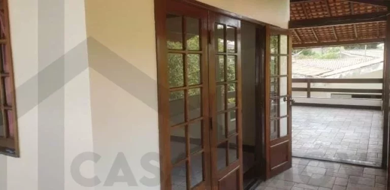 Imagem CASAL IMÓVEIS VENDE MANSÃO CRISTAL VILLE 5 SUÍTES